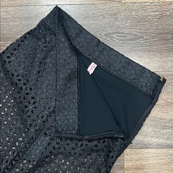 AGENT PROVOCATEUR “DEBORAH” Beautiful Skirt in Black W/ Front & Back Slit 🖤 - Picture 6 of 10